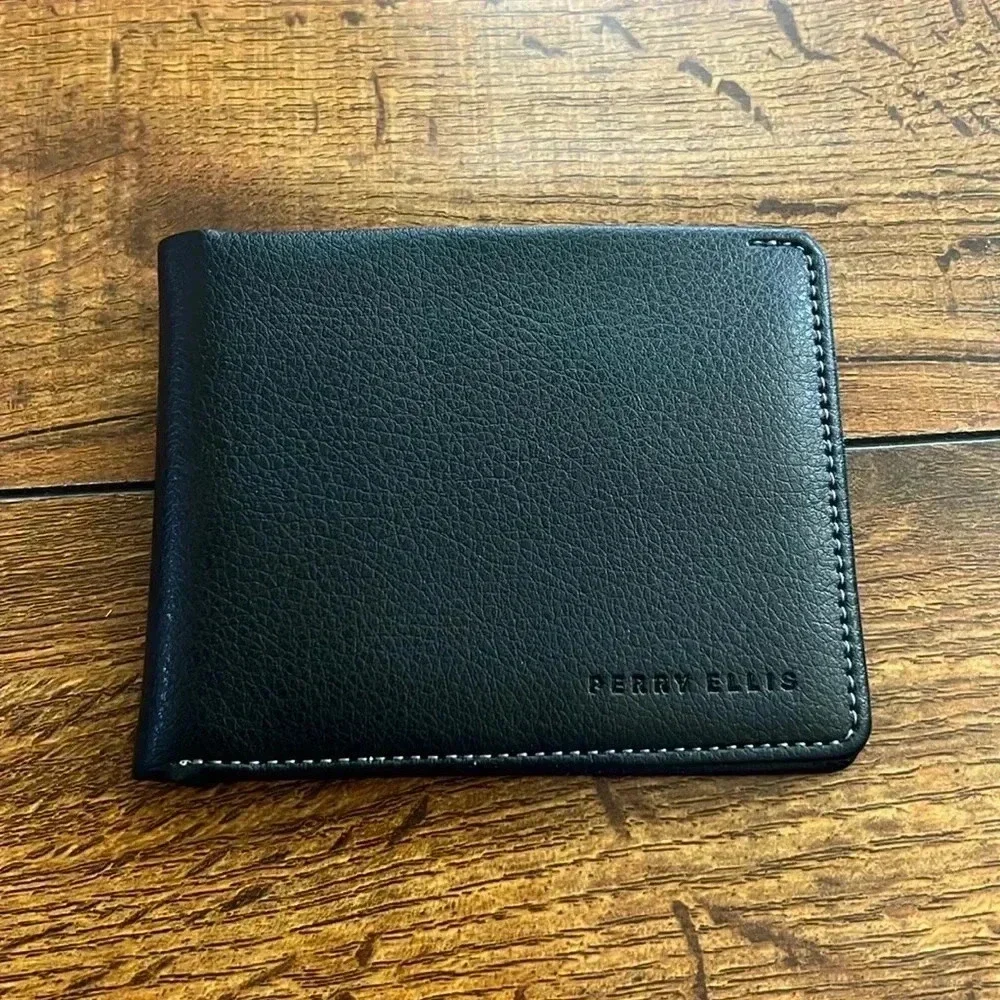 Perry Ellis Men Wallet